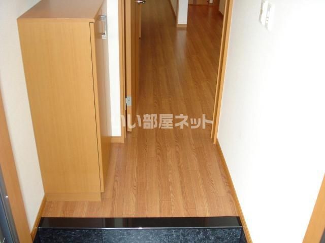 ベェルウェル天神坂の玄関写真