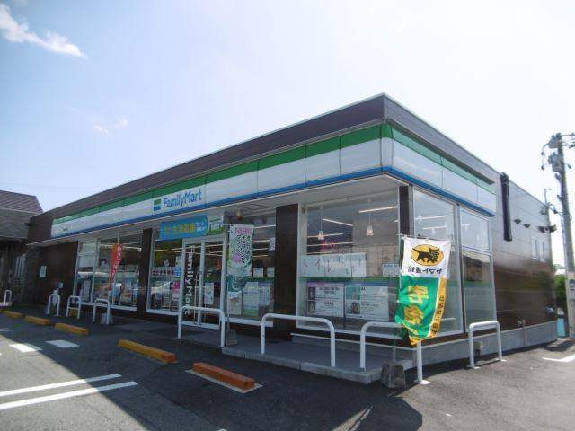 コンビニ　ファミリーマート伊勢二見町店（コンビニ）まで515m