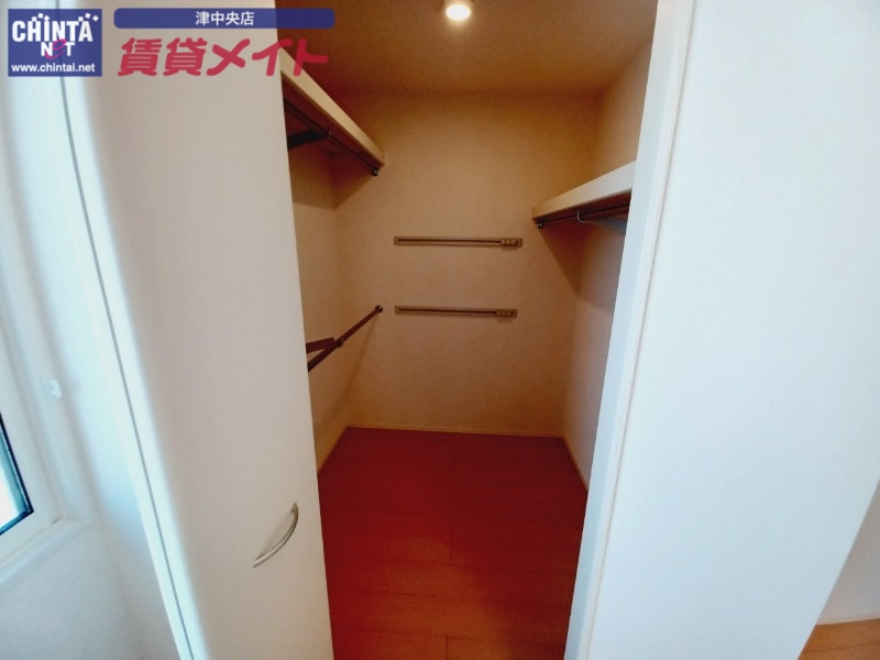 グレイスアベニュー一身田 Aの内装写真