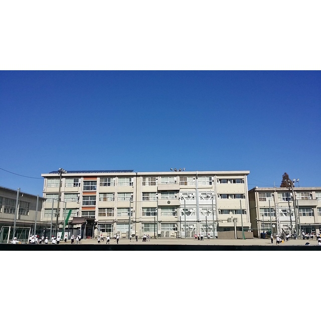 小学校　市橋小学校　　０３（小学校）まで1700m