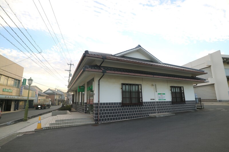 銀行　トマト銀行　早島支店（銀行）まで985m