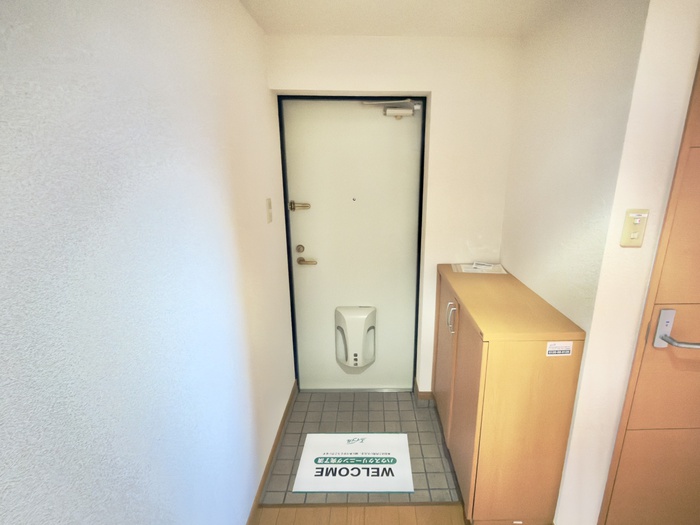 玄関　※同系タイプ
