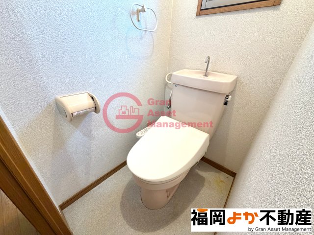 トイレ　【福岡よか不動産】トイレです