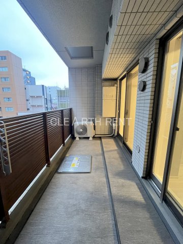 バルコニー　蔵前駅徒歩１分/ネット使用料無料/広々１ＬＤＫ/人気の角部屋