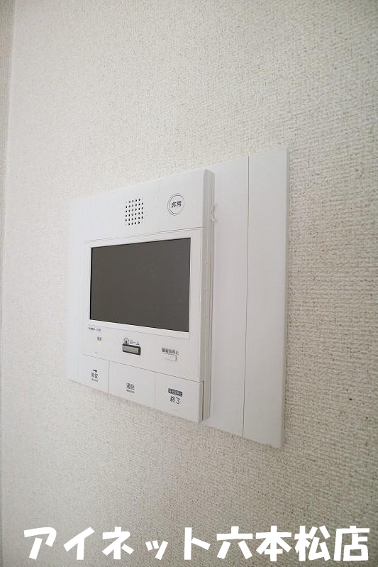 セキュリティ　モニター付きで安心ですね。