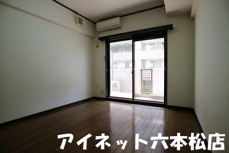 その他部屋・スペース　日当たりもいいですね。
