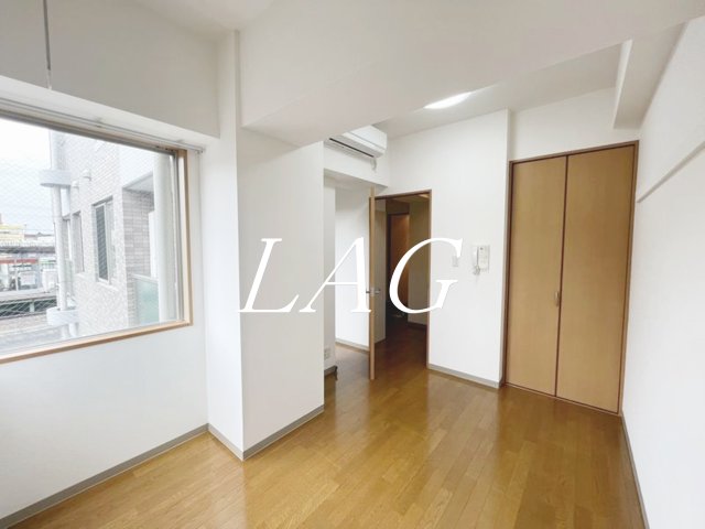 居室・リビング　洋室のお部屋です。