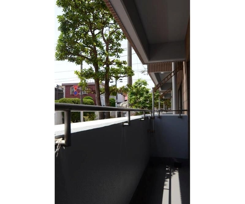 小田急線 梅ケ丘駅 徒歩7分 3階建 築37年の内装写真