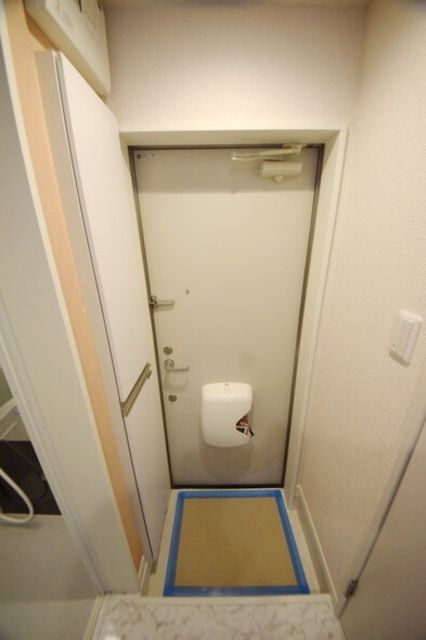 玄関　別部屋写真参考