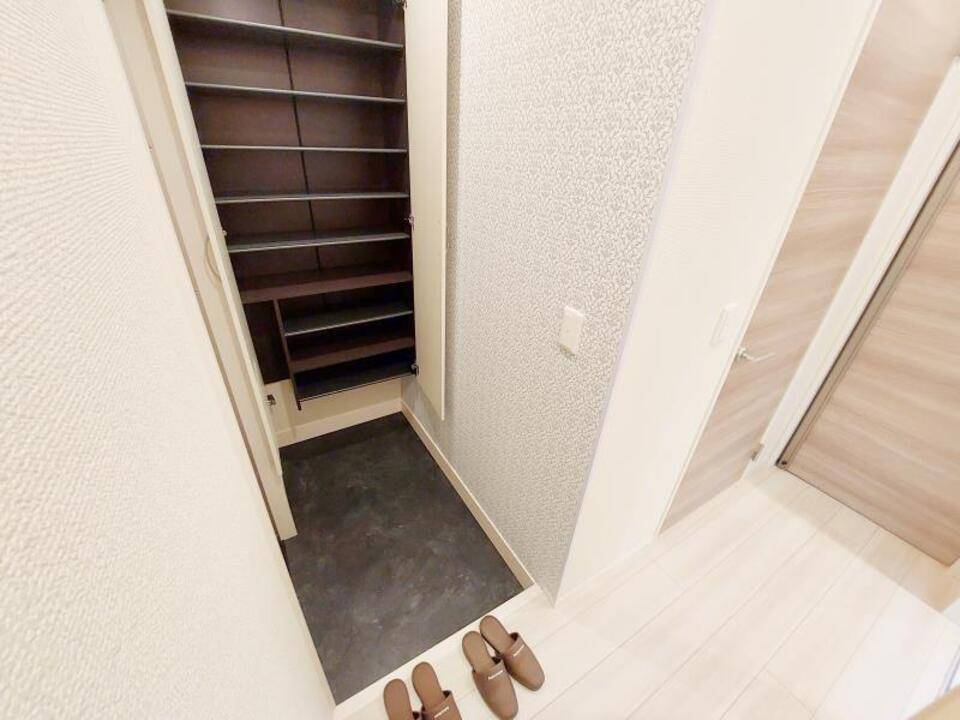 玄関　玄関