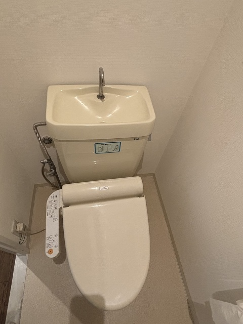 初台駅1分 商店街近く シャトー初台 PTのトイレ写真
