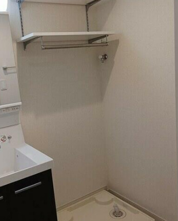 その他設備　洗濯機置き場は室内です。