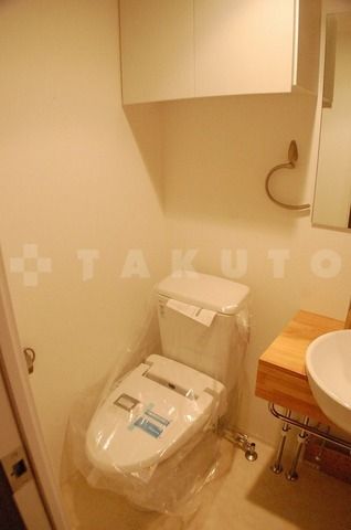 SERENiTE北浜のトイレ写真
