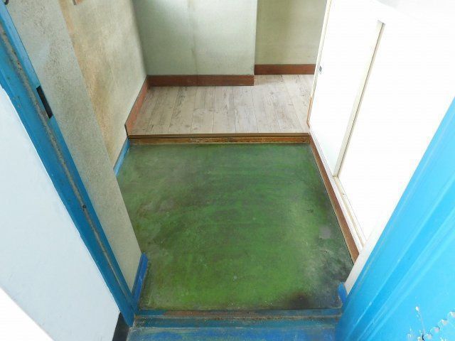 玄関　※同建物別室参考写真 ※現状を優先とします（内装設備が異なる