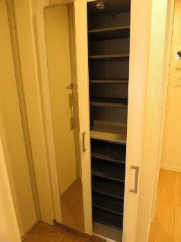 玄関　玄関