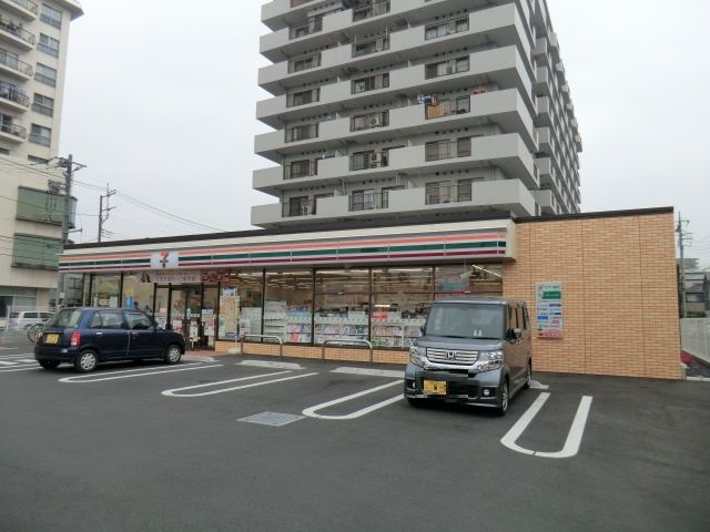 コンビニ　セブンイレブン熊谷宮本町店（コンビニ）まで464m