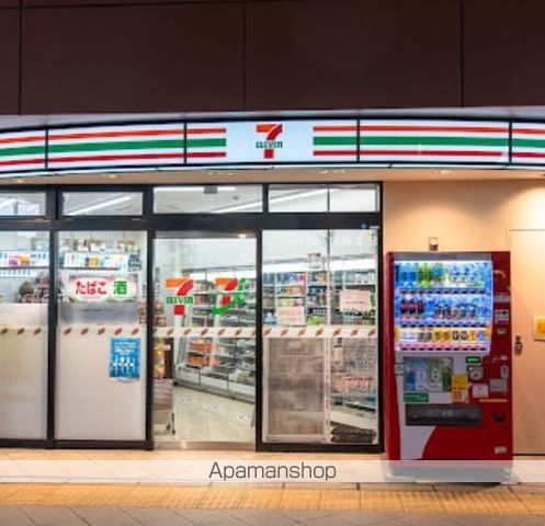 コンビニ　セブンイレブン（コンビニ）まで223m