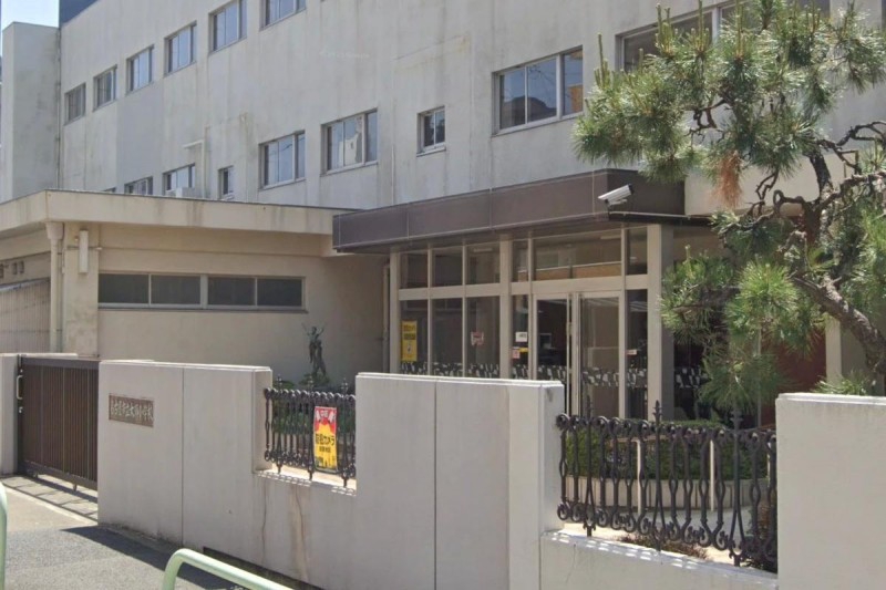 小学校　名古屋市立大須小学校（小学校）まで239m
