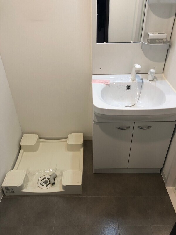 エストゥルースプラスサウス大阪の内装写真