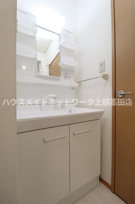 洗面設備　洗髪洗面化粧台（参考室内写真102号室・現況優先）