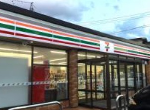 コンビニ　セブンイレブン秋田新屋豊町店（コンビニ）まで1918m