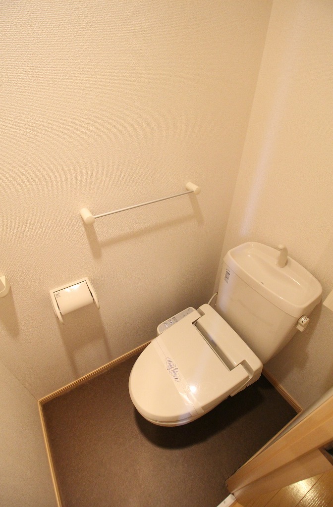 トイレ　別の部屋の写真です