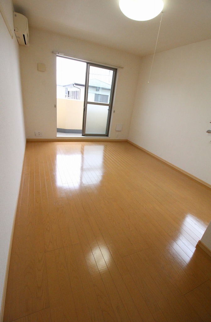 居室・リビング　別の部屋の写真です