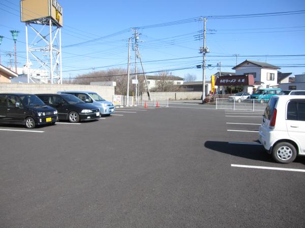 【ひたちなか市大字田彦のアパートの駐車場】