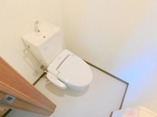 【長野市大字西長野のマンションのトイレ】