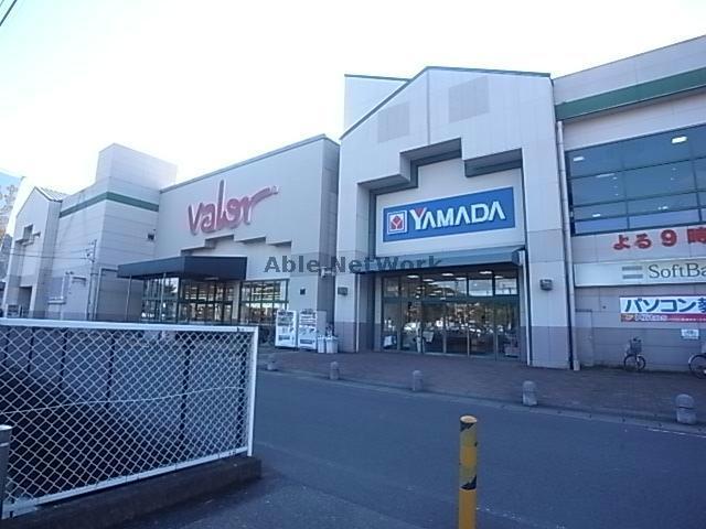 スーパー　バロー長良店（スーパー）まで1310m