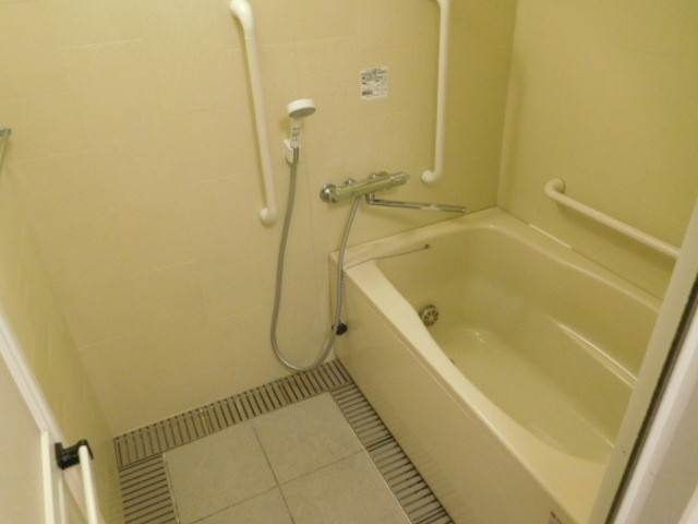 バス・シャワールーム　浴室もゆったり