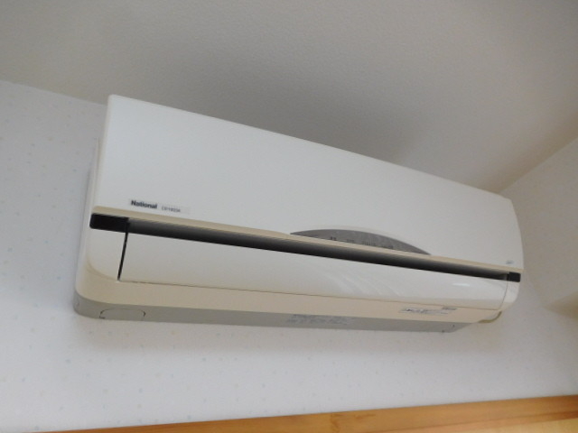 その他設備　各部屋にエアコンつきです！
