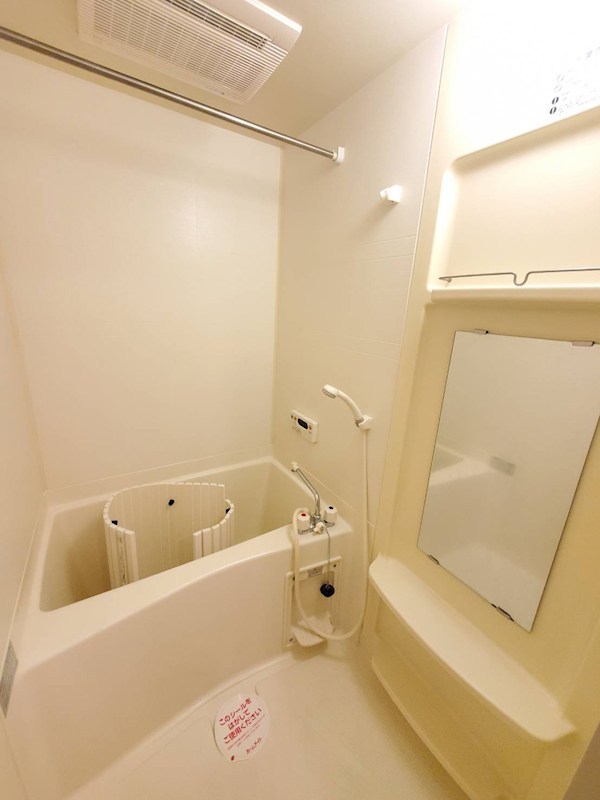 バス・シャワールーム　別部屋写真