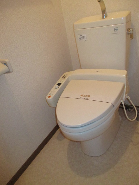 【クレインコート壱番館のトイレ】