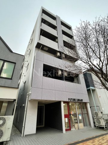 横浜市都筑区葛が谷のマンションの建物外観