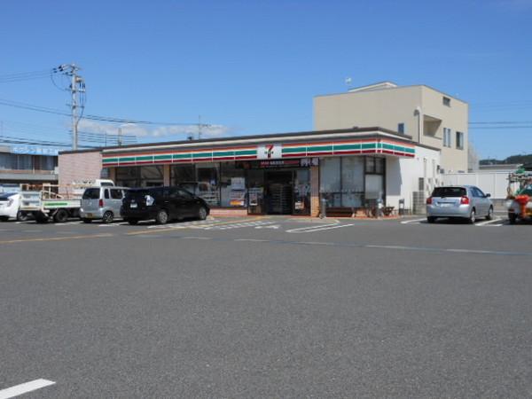 コンビニ　セブンイレブン　近江宇賀野店（コンビニ）まで849m