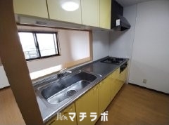 【名古屋市千種区城山町のマンションのキッチン】