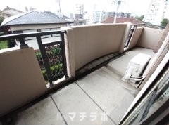 【名古屋市千種区城山町のマンションのバルコニー】