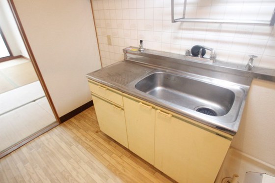 キッチン　※別号室の写真使用