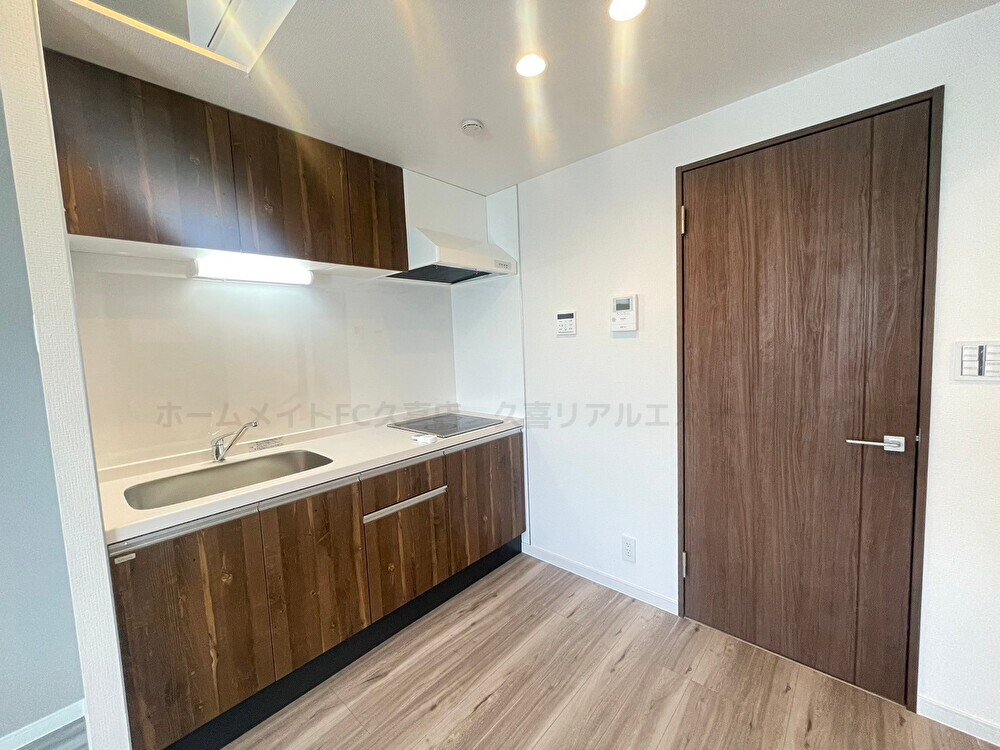 キッチン　同建物別号室