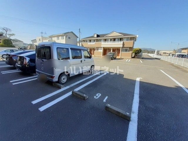 【宗像市田熊のアパートの駐車場】