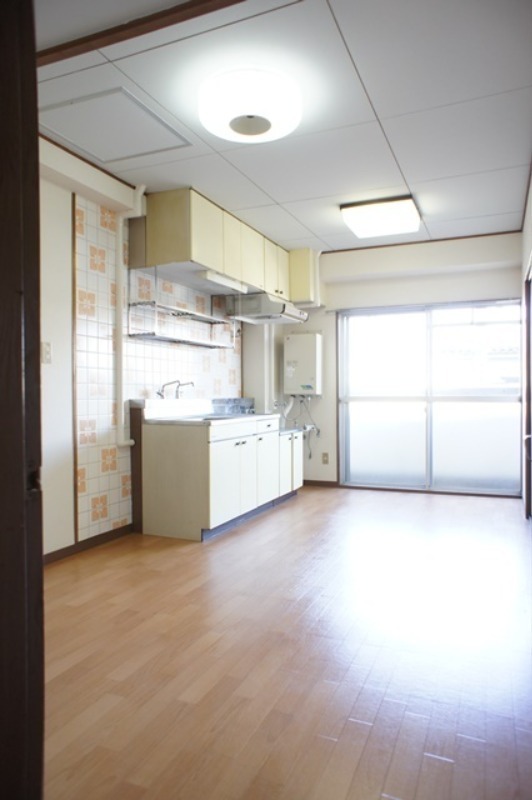 居室・リビング　図面と現状に相違がある場合には現状を優先