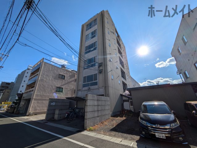 【StationView加納の建物外観】