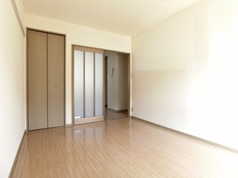 居室・リビング　図面と現状に相違がある場合には現状を優先