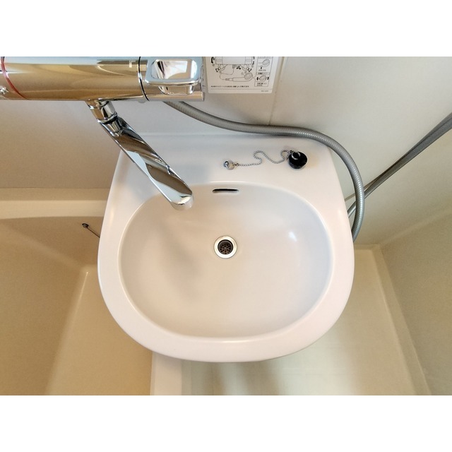 洗面設備　バス洗面一体型