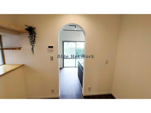 収納　パントリー