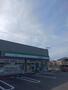 コンビニ　ファミリーマート新居浜中村店（コンビニ）まで660m