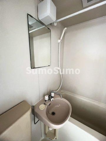 洗面設備　広い洗面スペース