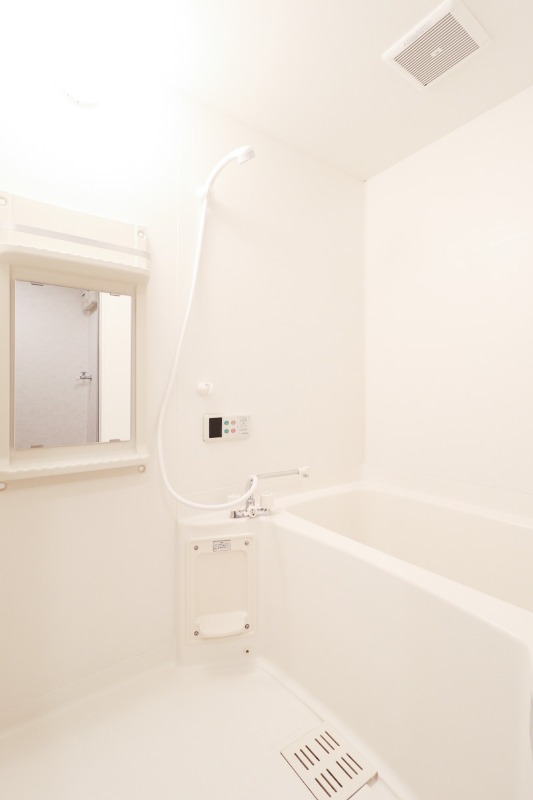 バス・シャワールーム　図面と現状に相違がある場合には現状を優先