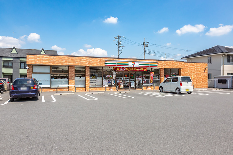 コンビニ　セブンイレブン 高崎下中居町店（コンビニ）まで718m